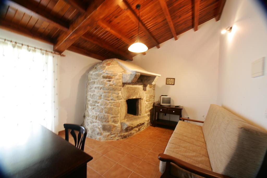 Hostel Casa Da Botica A Estrada *